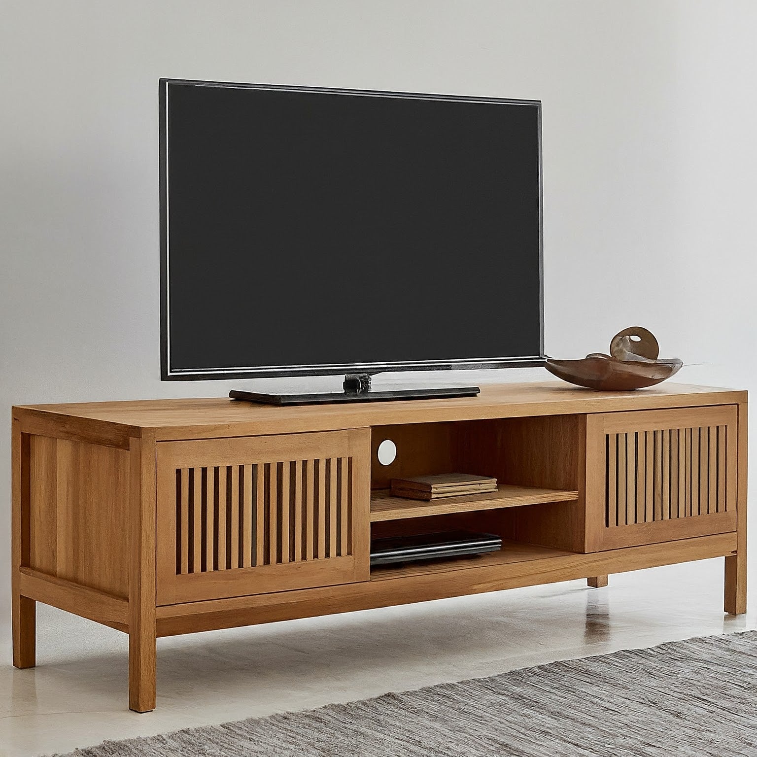 TV Units - TimberCraft