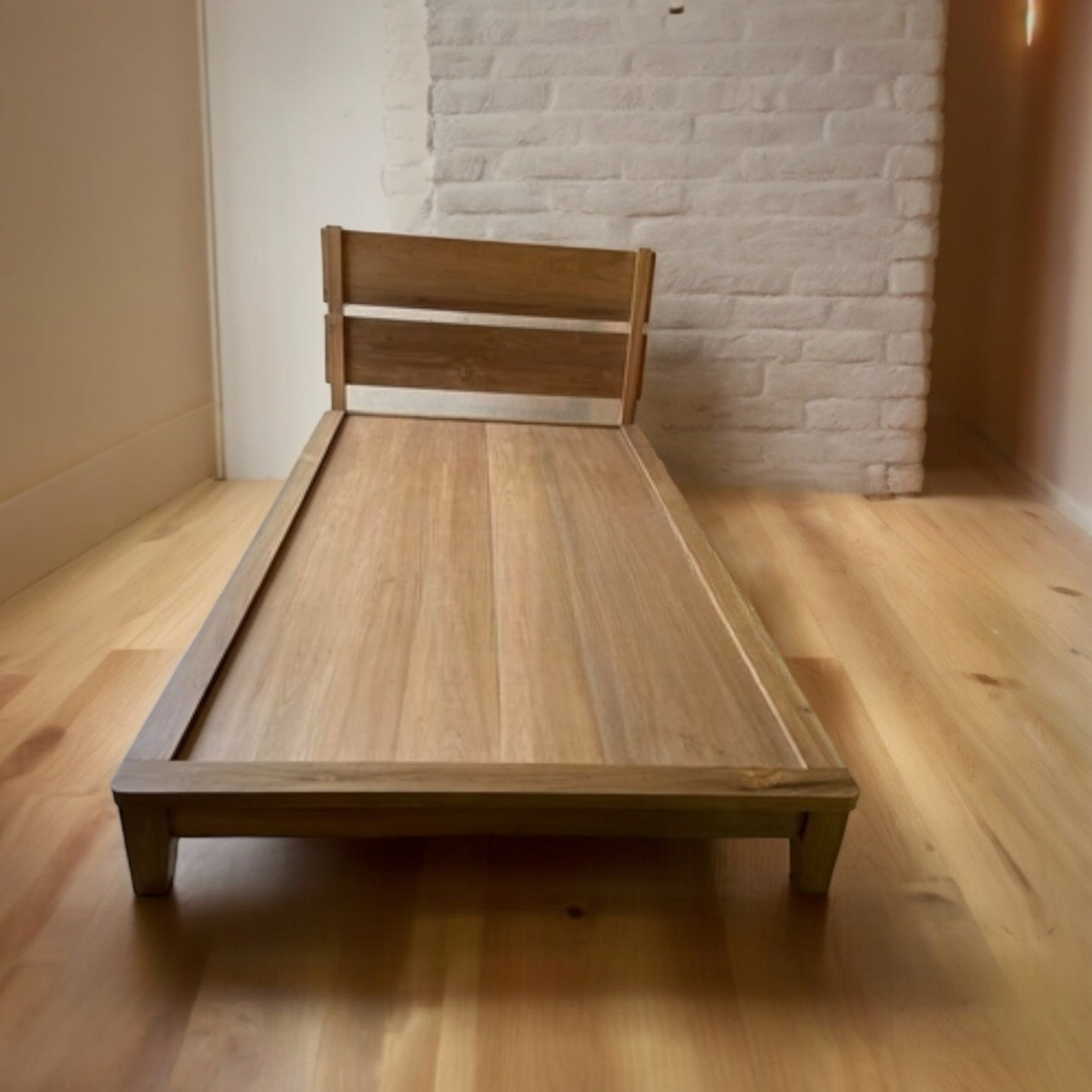 Luxurious Teak Wood Single Bed Frame: Enhance Your Bedroom Decor