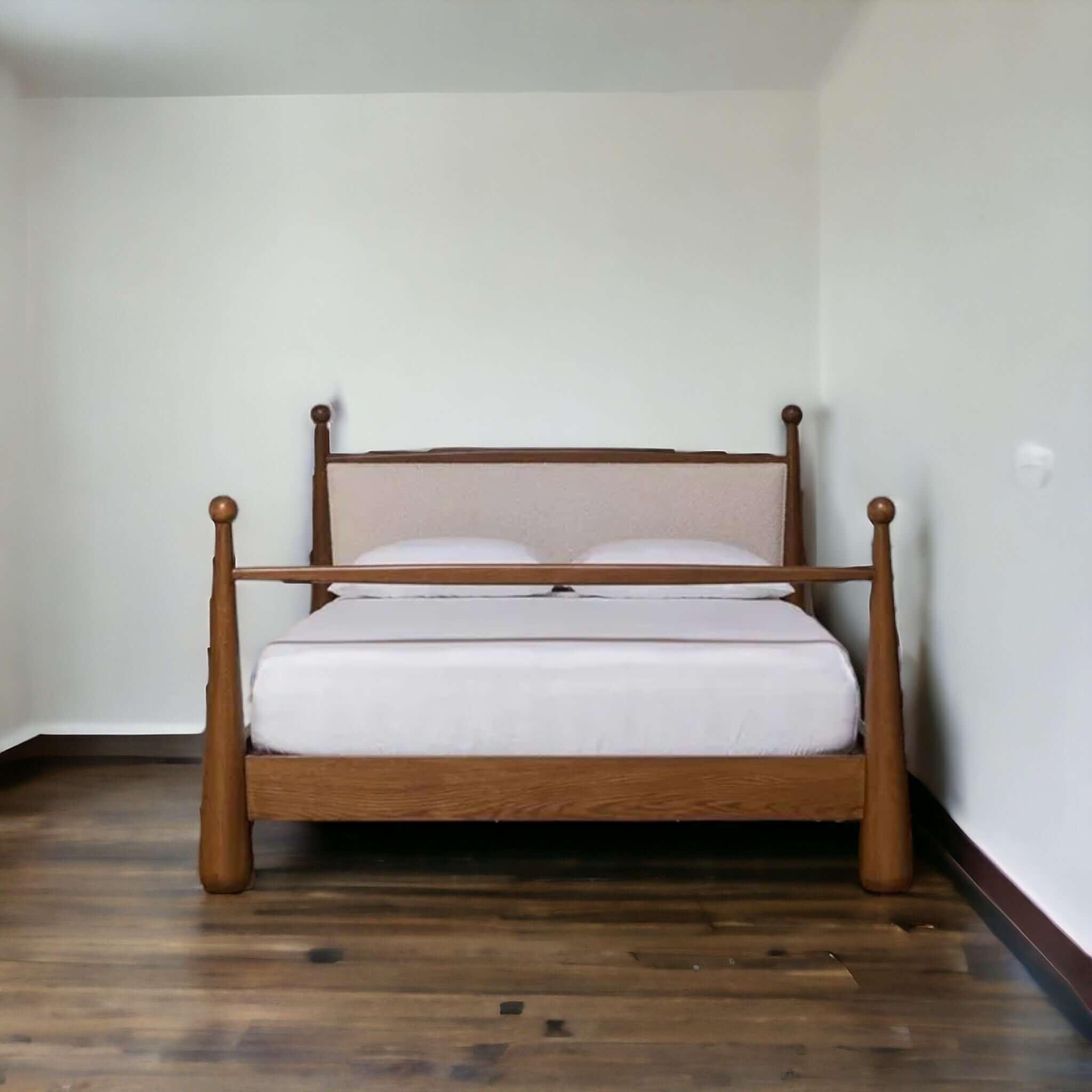 Unique Teak Bed Frame: Modern & Sophisticated Design - TimberCraft