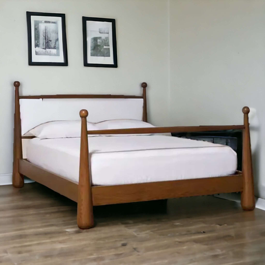 Unique Teak Bed Frame: Modern & Sophisticated Design - TimberCraft